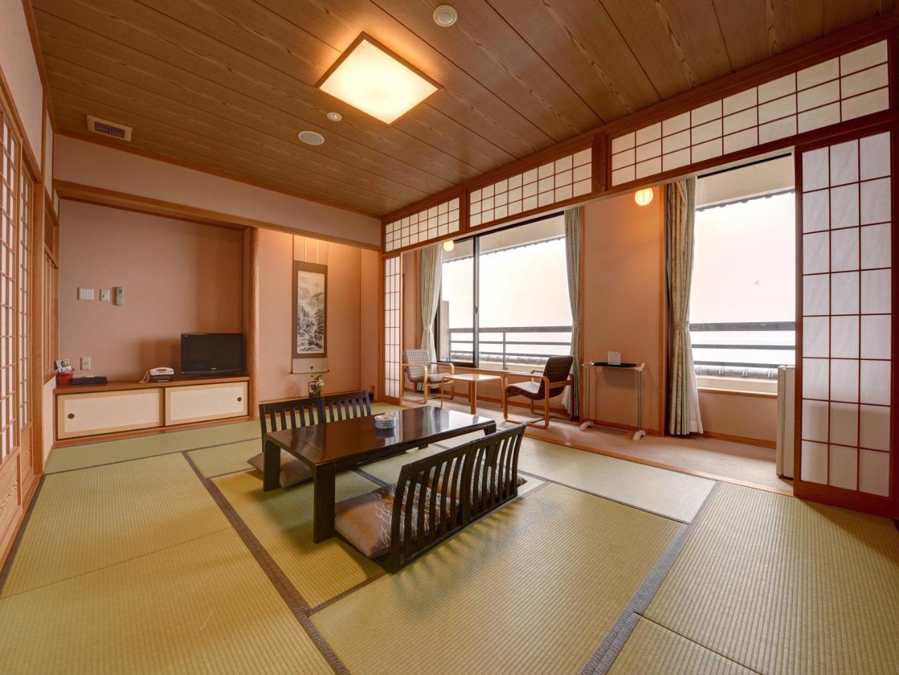 Hotel Watatsumino Yado Awaji Esterno foto