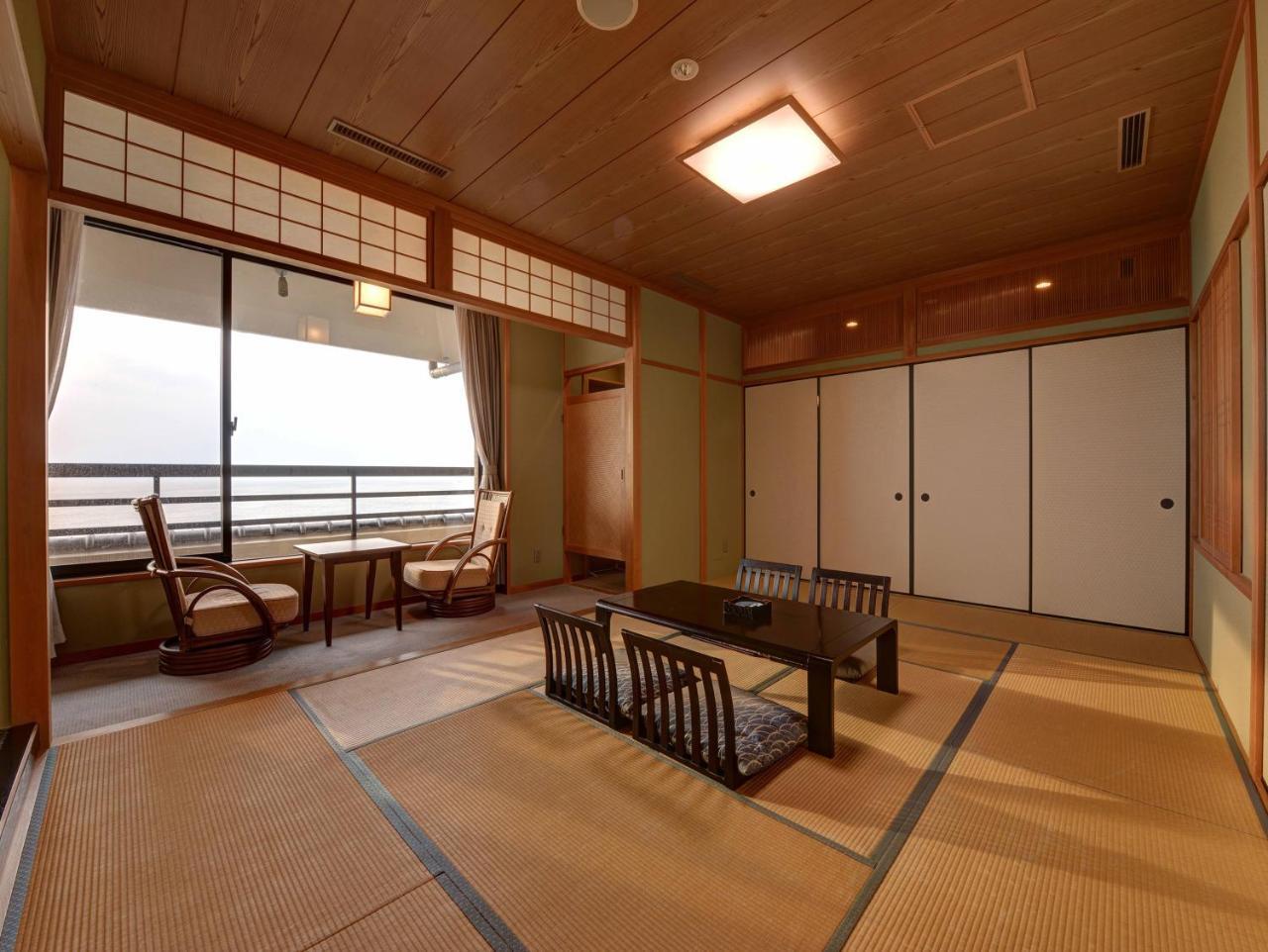 Hotel Watatsumino Yado Awaji Esterno foto